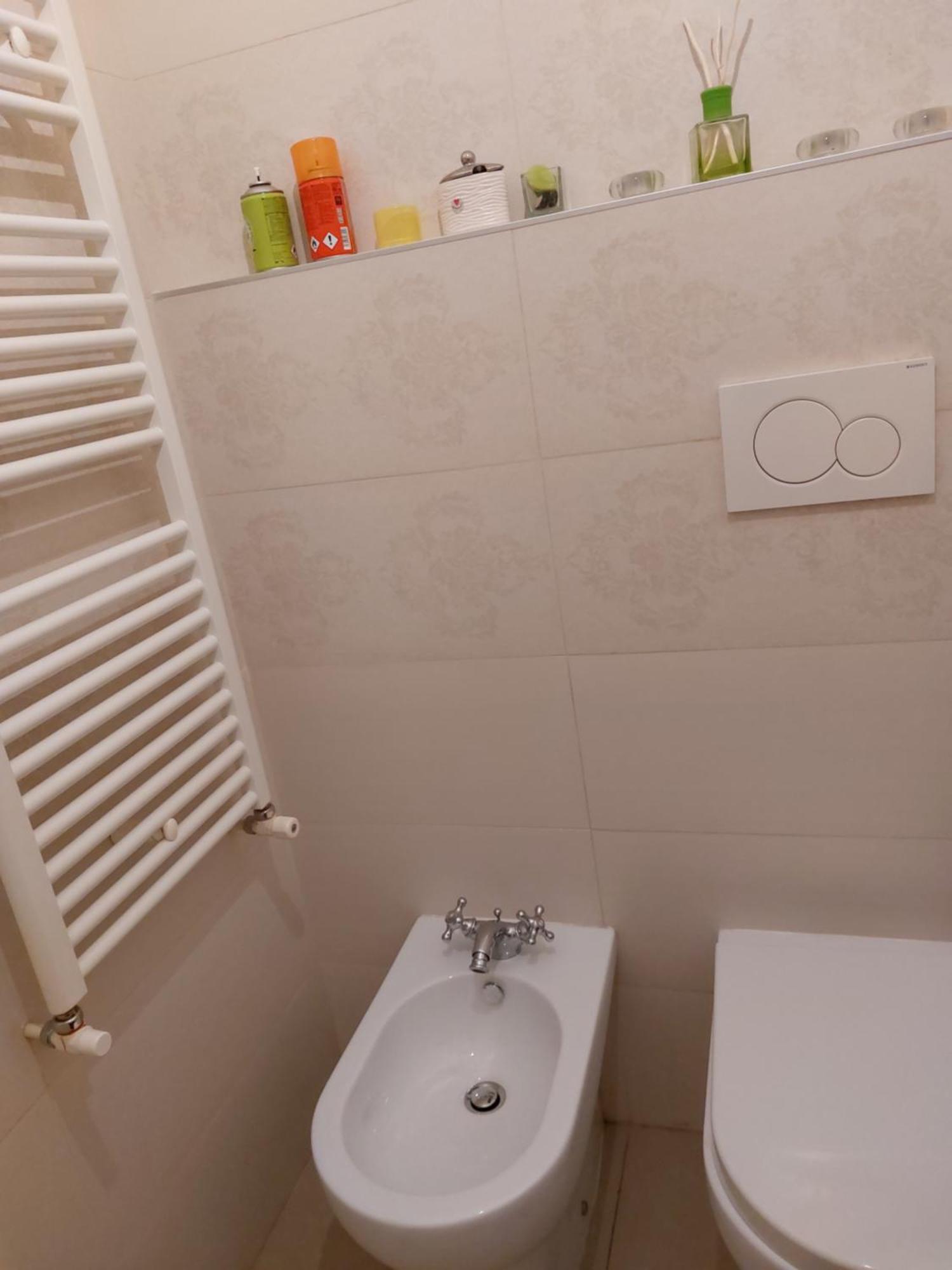 Guest house Stanza Matrimoniale!via Tiburtina 150,scala C, Interno5 Rome